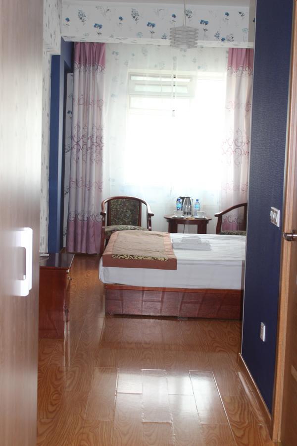 Toto Hotel Улан-Батор Экстерьер фото